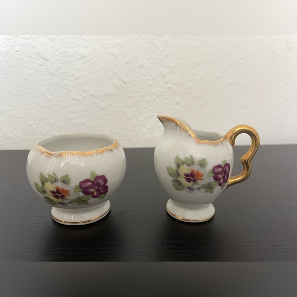 Vintage Porcelain Miniature Cream and Sugar Set 2.5” - Picture 1 of 4